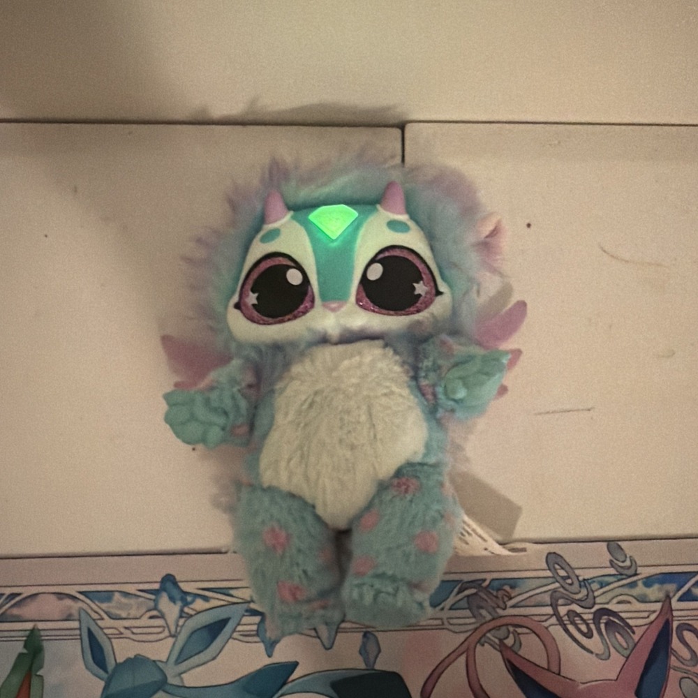 MAGIC MIXIES Magical Interactive 8" Teal Blue Plush Toy with Bendable Limbs